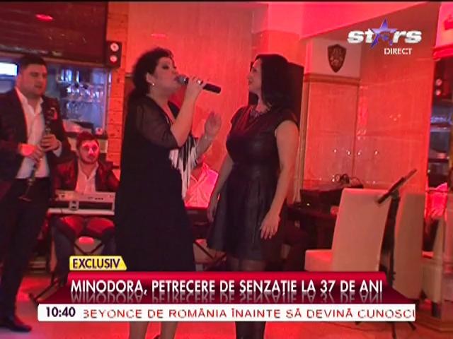 Minodora, petrecere de senzaţie la 37 de ani! Ce invitaţi de seama au venit la ziua ei