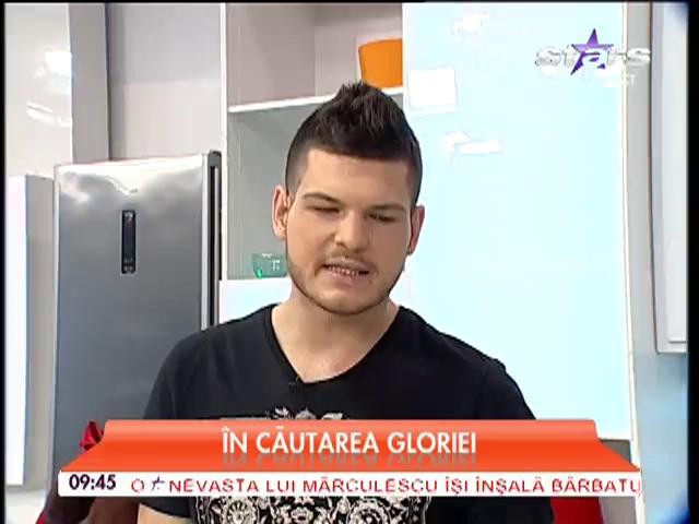 Adi de la V&acirc;lcea povesteşte cum a fost cucerit: "Soţia mea s-a pus &icirc;n genunchi şi m-a cerut de bărbat!"