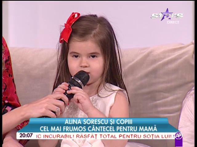 Alina Sorescu, dezvăluiri despre fetiţa ei: "A &icirc;nceput să meargă şi să vorbească"