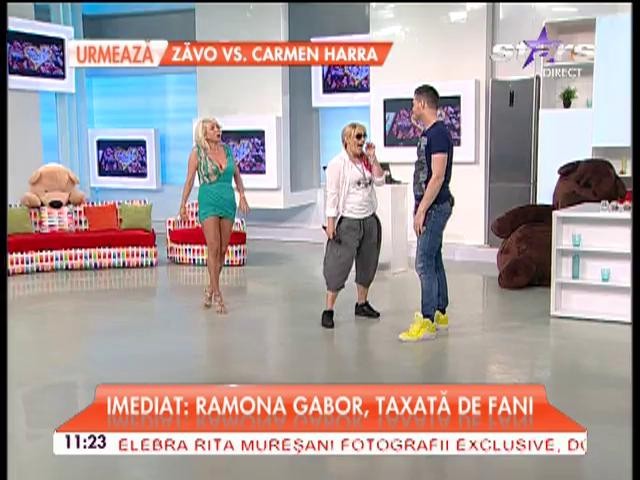 Nicola şi-a făcut părul roz! I se potriveşte noul look?
