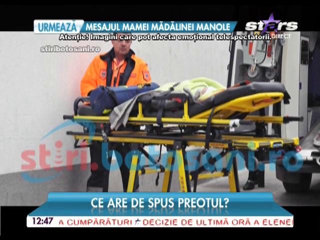 Scene de groază la botez! Un bebeluş a fost scăpat &icirc;n cap de preot