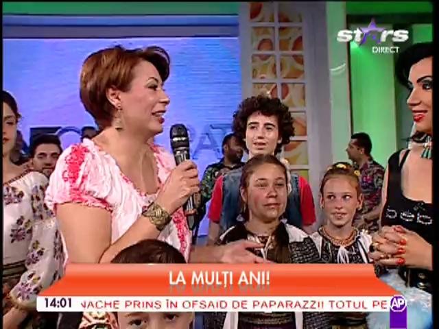 Adriana Bahmuţeanu, balerină de Ziua Copilului! Cum a apărut Adriana Bahmuţeanu la emisiunea "Necenzurat"?