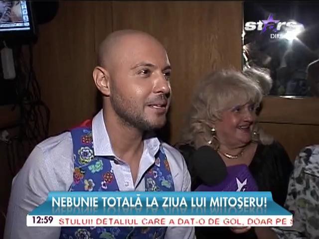 Nebunie totală la ziua lui Mihai Mitoşeru! Prezentatorul a pl&acirc;ns de fericire