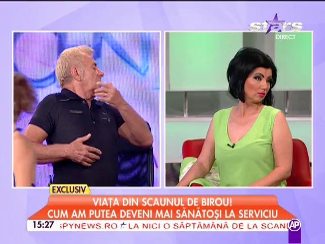 A făcut-o pe Adriana Bahmuţeanu să se întindă şi să scoată limba, în direct! Care a fost motivul