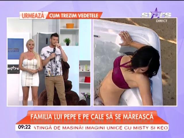 Atenţie, cod roşu de senzualitate! Raluca Dumitru a dansat lasciv &icirc;n jacuzzi