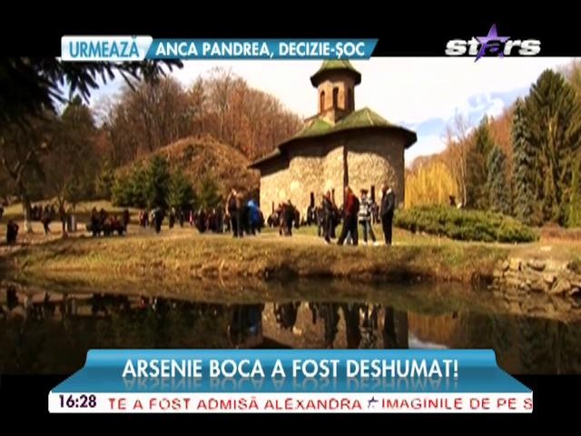 Arsenie Boca a fost deshumat! Mărturisirile şocante ale ucenicului: "Am băut apă din morm&acirc;ntul lui"