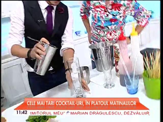 Cel mai tare cocktail de vară! Luca Valentin te &icirc;nvaţă, pas cu pas cum să &icirc;i prepari
