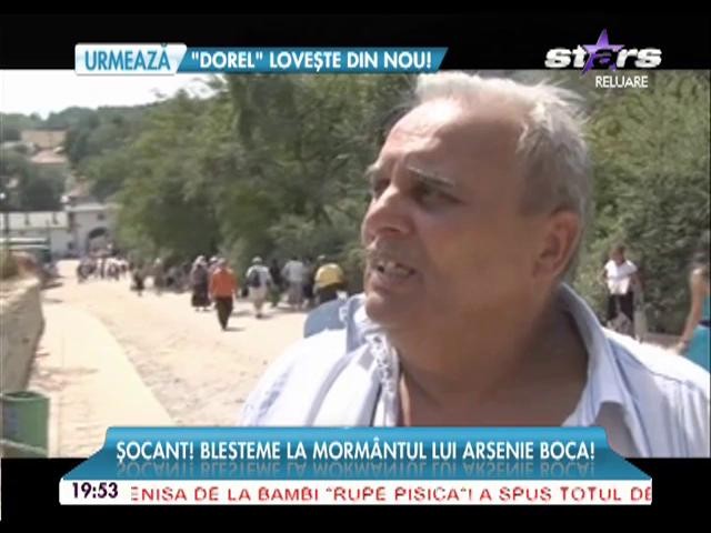 Şocant! Măicuţele blesteamă fără nicio ruşine la morm&acirc;ntul lui Arsenie Boca