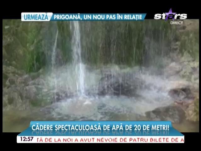 Una dintre cele mai frumoase cascade din lume se află &icirc;n Rom&acirc;nia! Imagini fascinante!