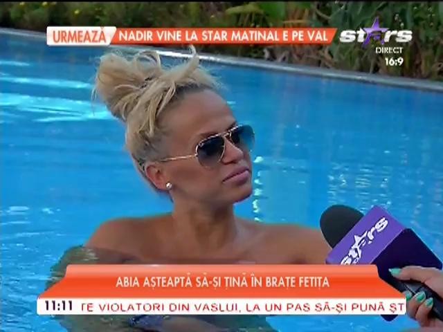 Anda Adam, &icirc;nsărcinată la piscină! C&acirc;te kilograme s-a &icirc;ngrăşat?