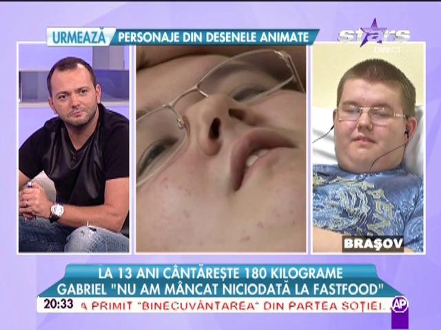 La doar 13 ani c&acirc;ntăreşte 180 de kilograme! Ţi se rupe sufletul pentru că nicio dietă nu-l poate ajuta