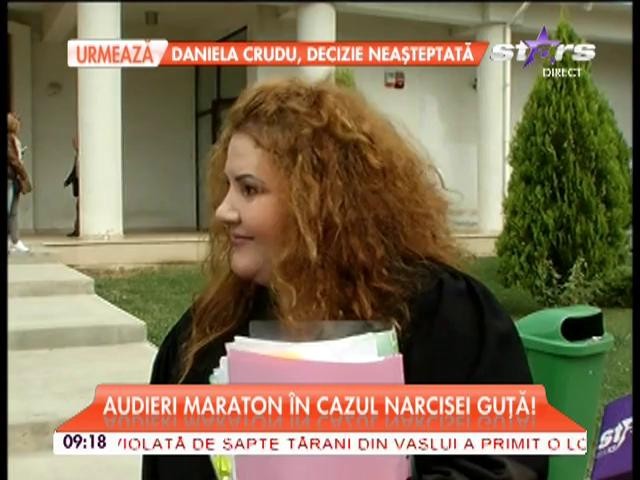 Apariţie de senzaţie la Judecătorie. Narcisa Guţă a atras toate privirile cu outfit-ul ei