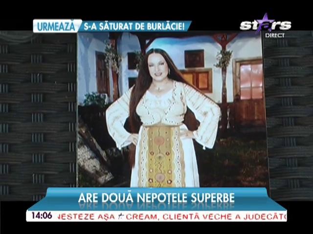 Maria Dragomiroiu, o bunică fericită! Nepoţelele ei au &icirc;ncurajat-o &icirc;nainte de concert