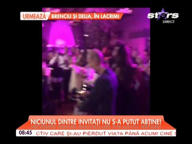 Lidia Buble, cel mai frumos cadou pentru Adi S&icirc;nă! C&acirc;ntăreaţa a făcut spectacol la petrecerea lui de nuntă