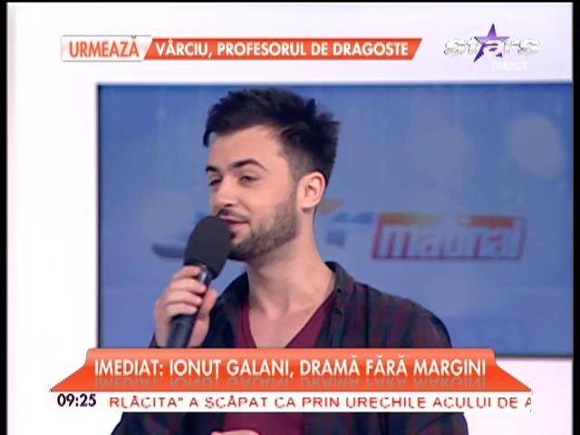 Ţi-l mai aminteşti pe băieţelul grăsuţ din reclama la br&acirc;nză topită , din anii 2000?  S-a transformat &icirc;ntr-un t&acirc;năr fermecător