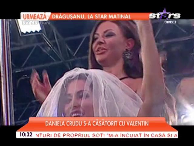 Daniela Crudu s-a căsătorit cu Valentin, &icirc;n direct! Imagini senzaţionale de la nuntă