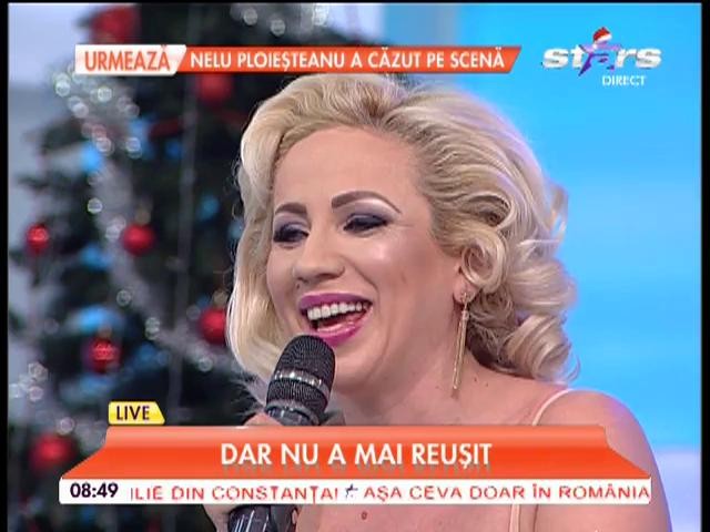 Rocsana Marcu, Bote şi Raluca c&acirc;ntă "&Icirc;mpodobeşte mamă bradul". Au talent?