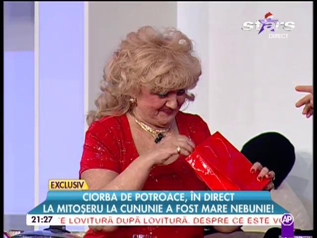 Invitaţii la ciorba de potroace a lui Mihai Mitoşeru şi a lui Noemi, &icirc;n lacrimi! Ce cadou a primit t&acirc;năra de la soacra ei