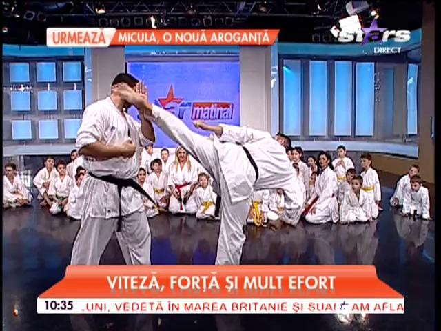 Moment unic &icirc;n direct! Zeci de copii au făcut o demonstraţie de karate de excepţie