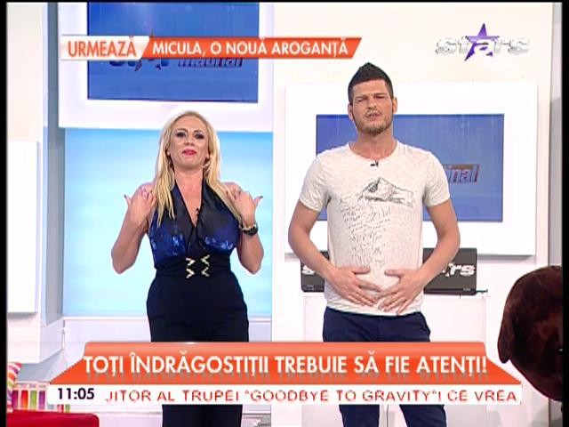 Incident neplăcut, &icirc;n direct! Rocsana Marcu a căzut &icirc;n platoul "Star Matinal": "S-a umflat umărul!" 2