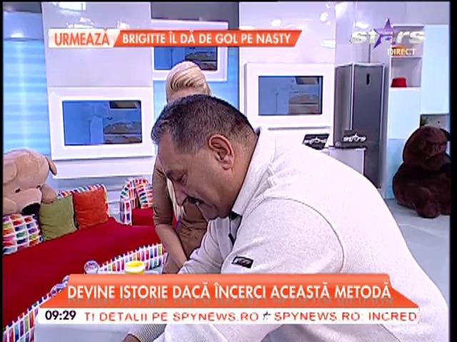 Rocsana Marcu, supusă unui tratament şoc &icirc;n direct! Tu ai &icirc;ncerca aşa ceva?