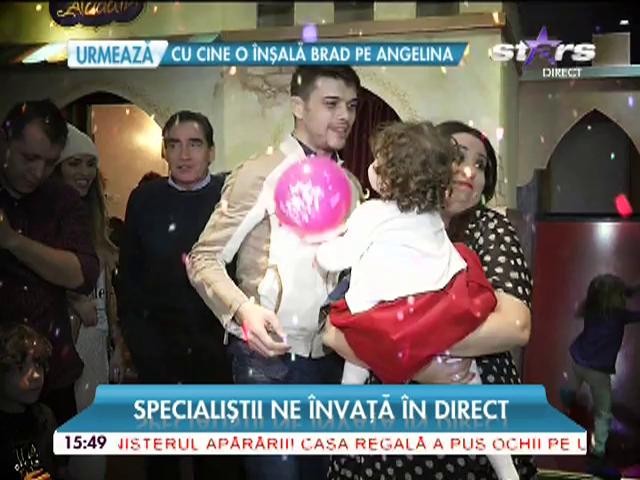 Petrecere mare fast pentru fetiţa Oanei Roman! Părinţii şi bunii Isabelei, emoţionaţi la culme