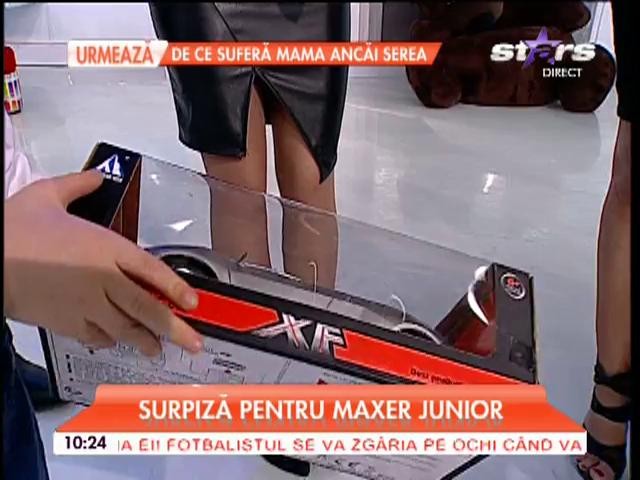 Andreas Maxer, pe scenă de ziua lui! Ce a primit &icirc;n dar &icirc;n direct?