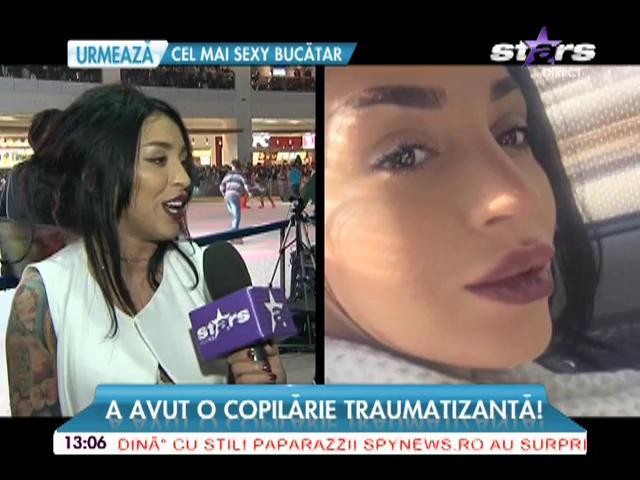A avut o copilărie traumatizantă! Artistă de top părăsită de părinţi
