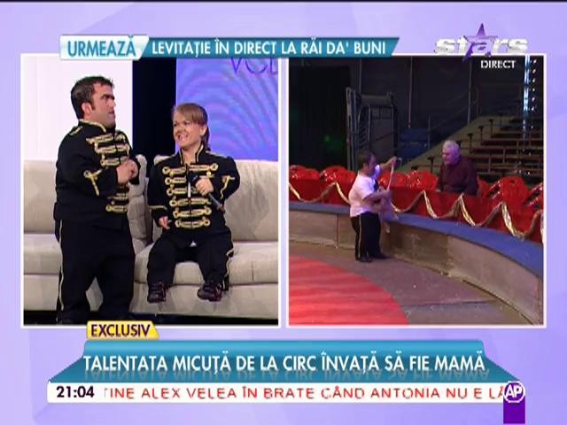 Mămica pitică, provocare &icirc;n direct! A &icirc;nvăţat cum să schimbe scutece pentru viitorul ei copil