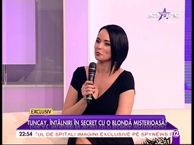 Andreea Marin a aruncat bomba, &icirc;n direct, cu privire la blonda cu care a fost surprins soţul ei: "Este o relaţie &icirc;n trei!"