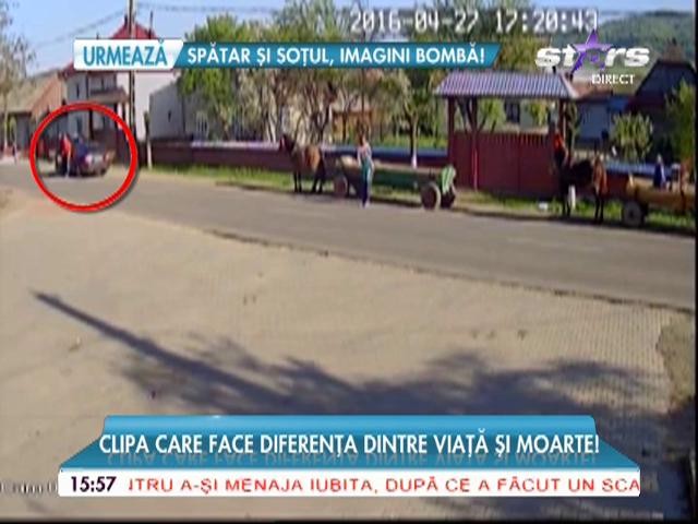 La un pas de tragedie din cauza neatenţiei! Clipa care face diferenţa dintre viaţă şi moarte