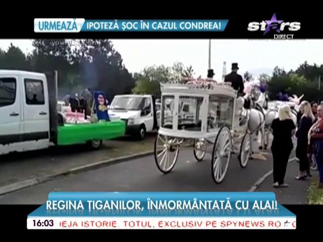 Regina Romilor, &icirc;nmorm&acirc;ntată cu alai! 11 limuzine &icirc;n cortegiul funerar al femeii!