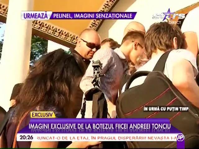 Imagini exclusive de la botezul fiicei Andreei Tonciu