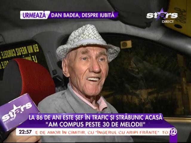 Taximetrist la 86 de ani! El este nea' Gheorghe şi uimeşte pe toată lumea! Stai să vezi ce are scris pe geamul maşinii