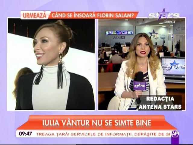 Iulia V&acirc;ntur, alături de un bărbat misterios &icirc;n maşină