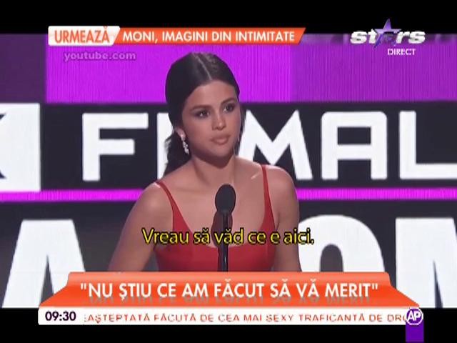 Selena Gomez a reuşit să &icirc;şi emoţioneze fanii p&acirc;nă la lacrimi!