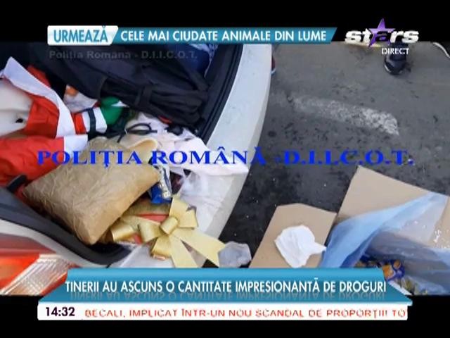 Un kilogram de droguri, ascuns &icirc;ntr-un Moș Crăciun!