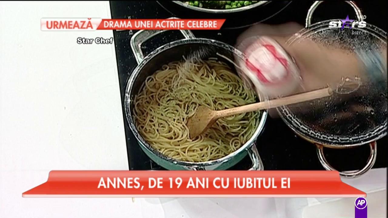 Annes şi iubitul ei sunt &icirc;mpreună de mai bine de 19 ani!