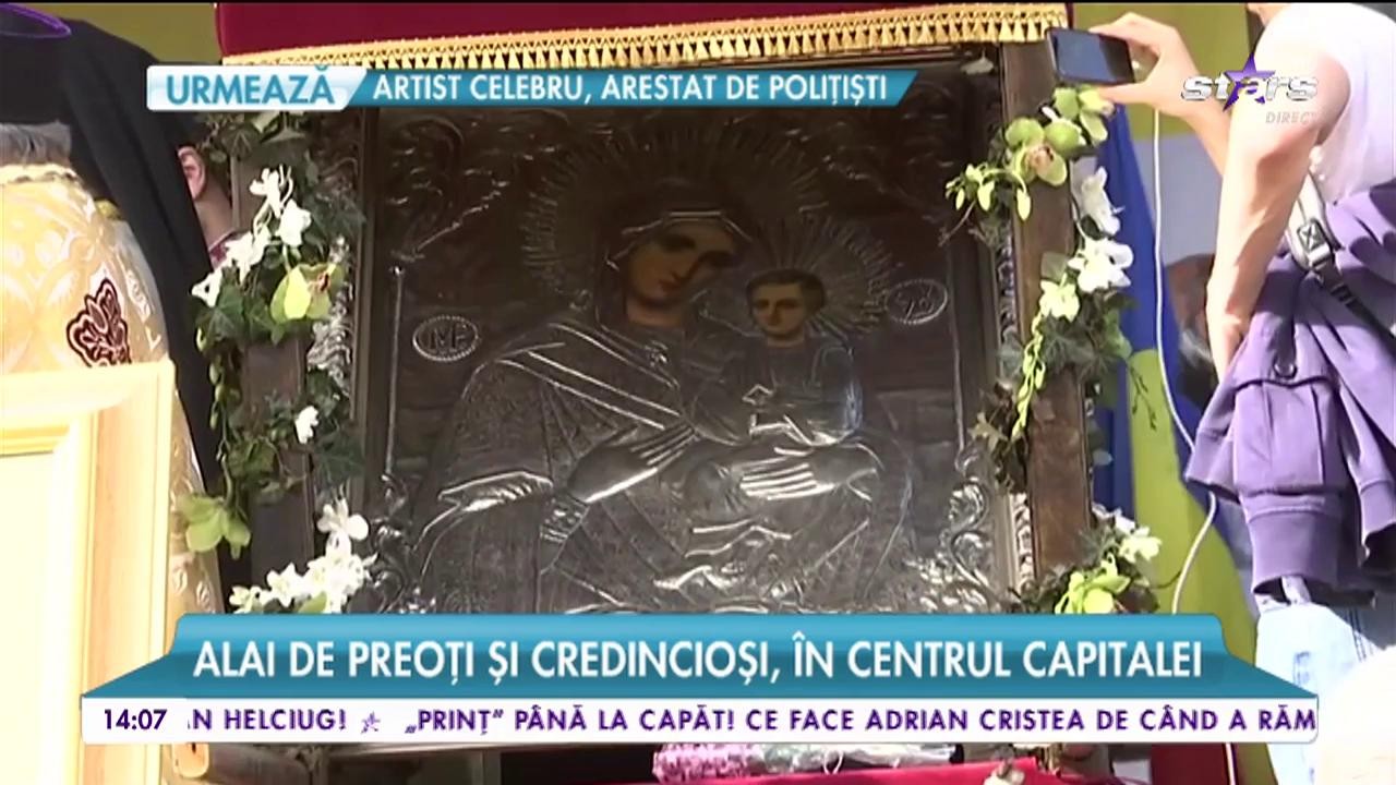 Alai de preoți și credincioși, &icirc;n centrul capitalei. Duminica ortodofiei, sărbătorită cu o procesiune religioasă