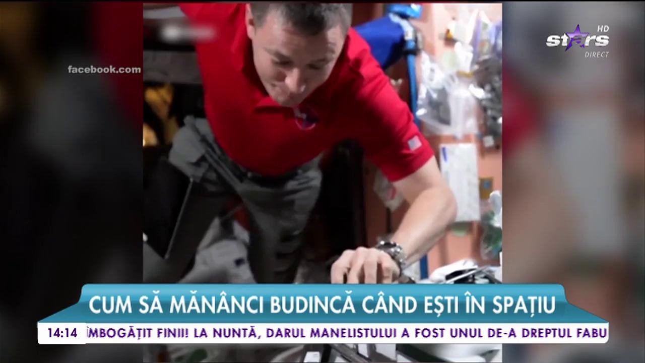 Cum să măn&acirc;nci budincă c&acirc;nd eşti &icirc;n spaţiu! Demonstraţia inedită a unui astronaut