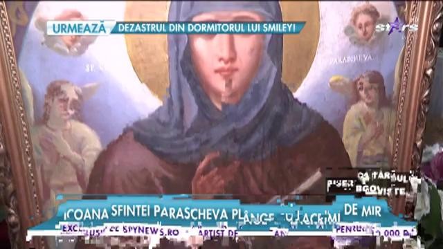 Minune &icirc;n Postul sfinţilor Petru şi Pavel! Icoana Sfintei Parascheva pl&acirc;nge cu lacrimi amare