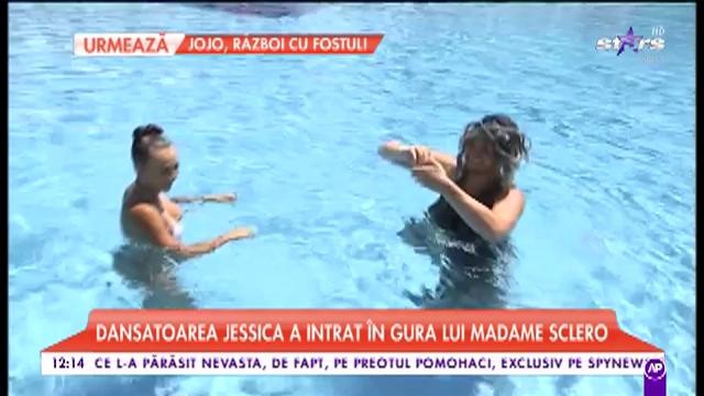 Madame Sclero, &icirc;n căutarea milionarului perfect! Şi-a arătat formele la piscină