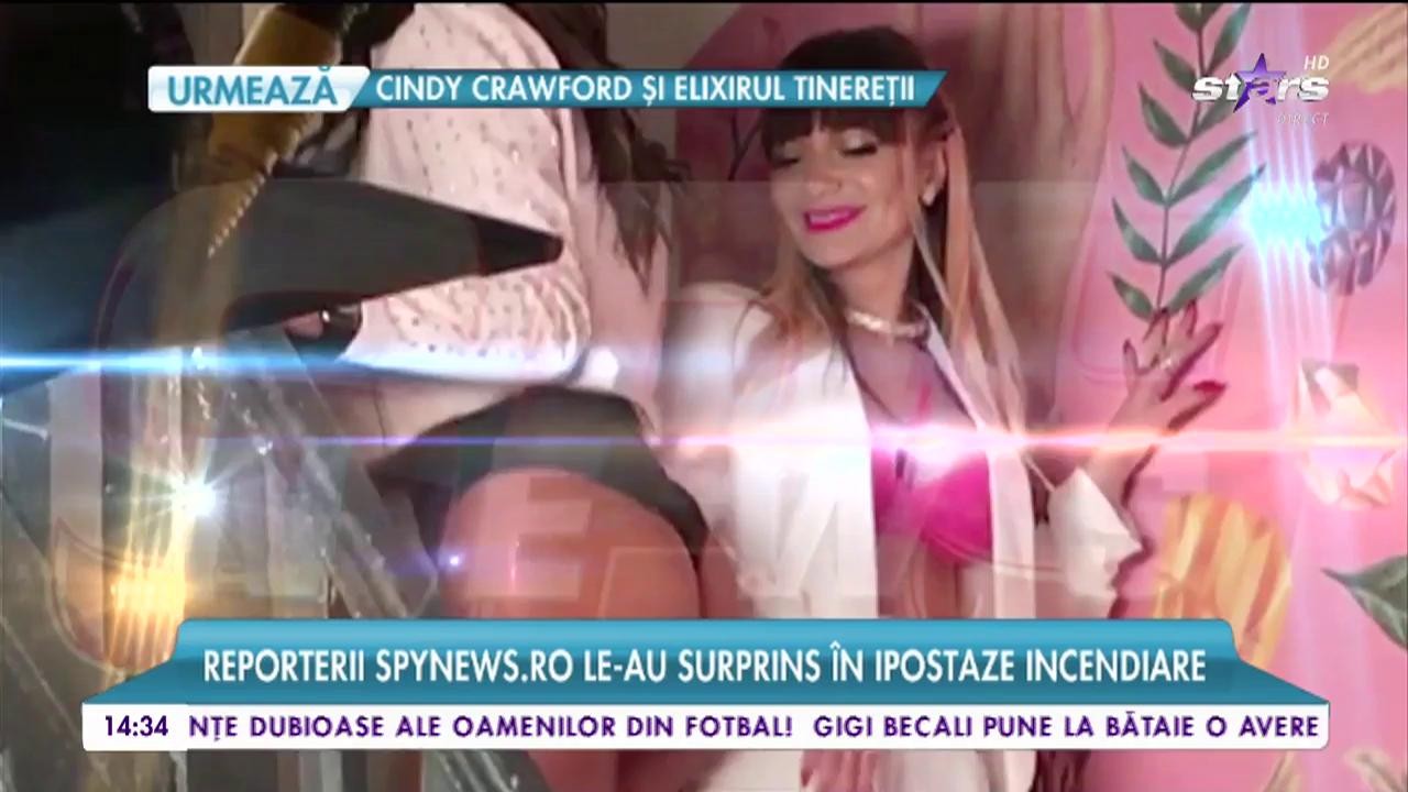 Speak este &icirc;n pericol! O c&acirc;ntăreaţă cunoscută, fermecată de formele apetisante ale "Libelulei"