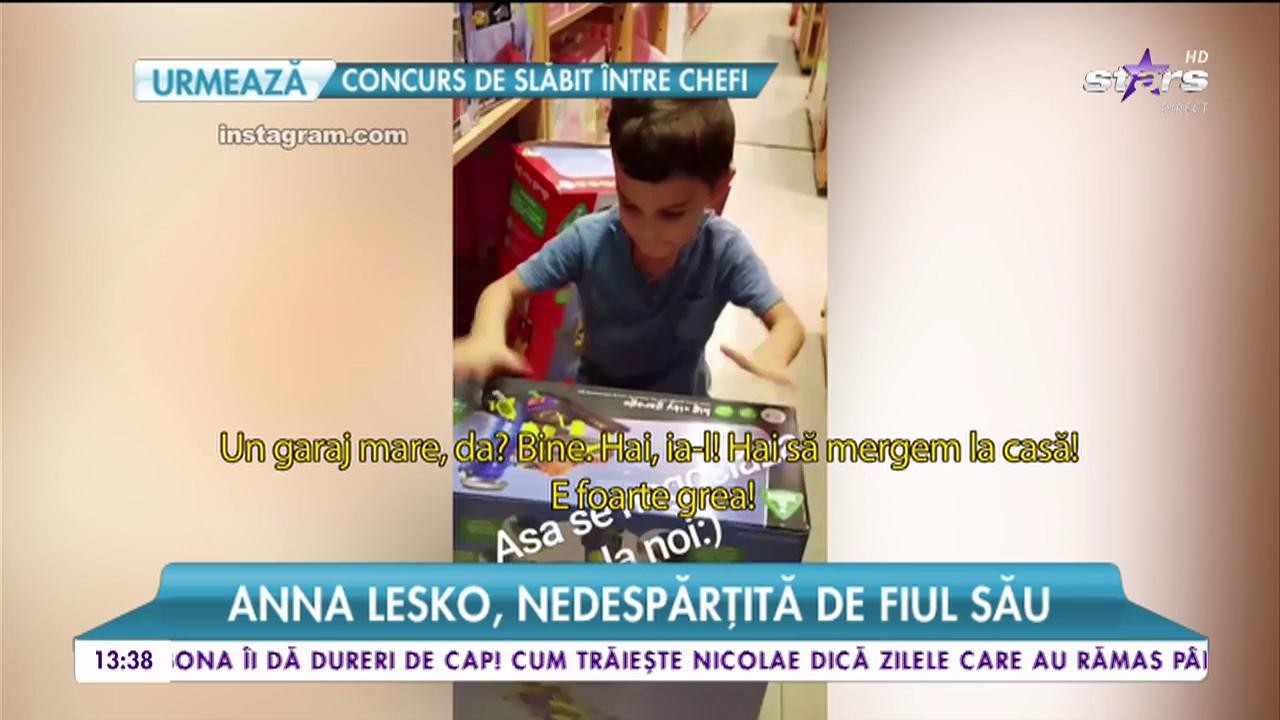 Anna Lesko, nedespărțită de fiul său! Adam o &icirc;nsoțește chiar și la concerte