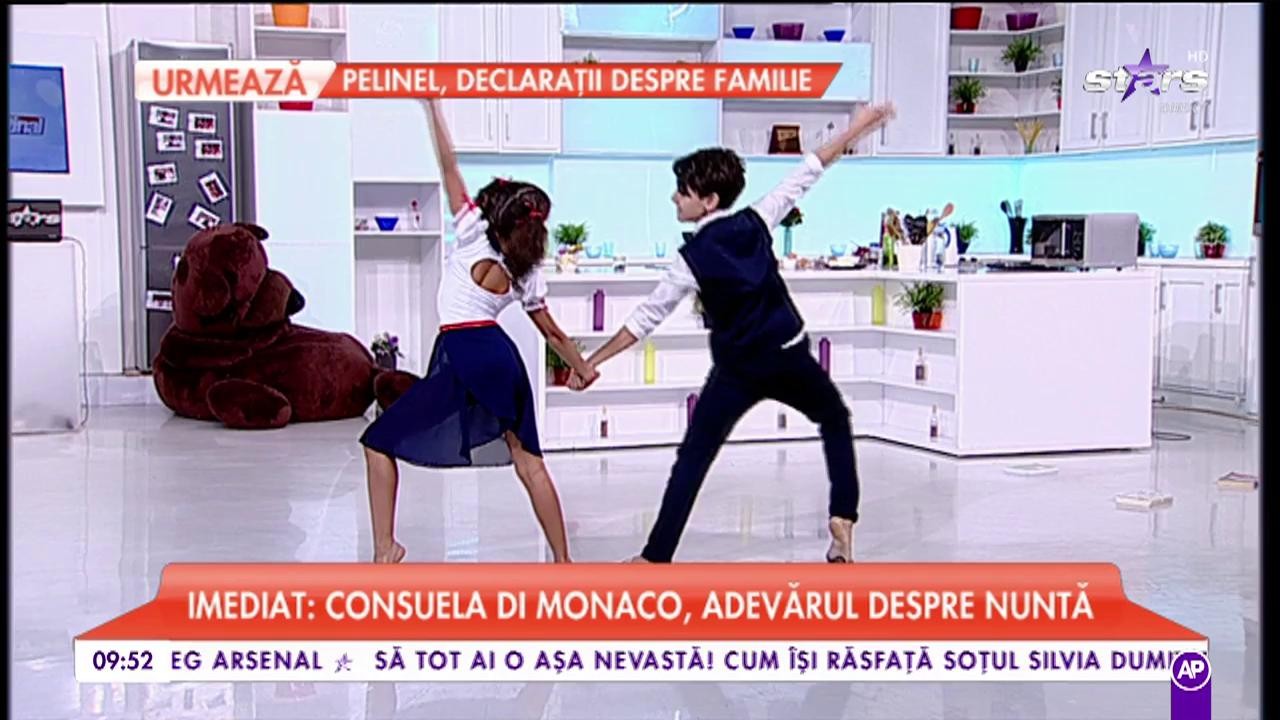 Doi pitici de la Dance Planet ne-au &icirc;nc&acirc;ntat privirile cu un moment de dans minunat