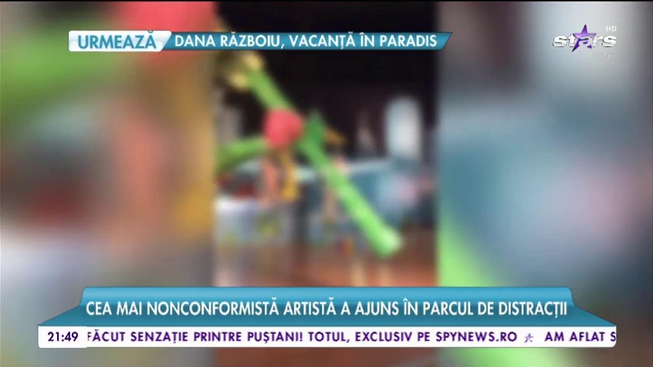 Delia a dat &icirc;n mintea copiilor. Cea mai nonconformistă artistă a ajuns &icirc;n parcul de distracții