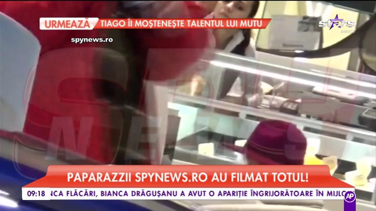 Domișoare care i-a dat peste nas lui Adrian Cristea