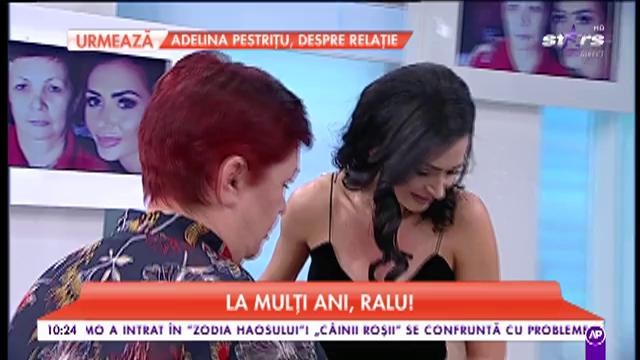 Lacrimi de fericire &icirc;n platoul matinalilor. La mulți ani, Ralu!