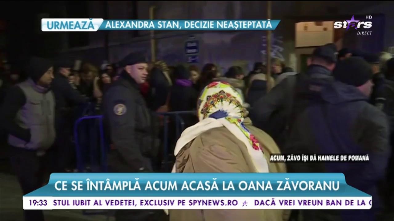 Ce se &icirc;ntamplă la casa Oanei Zăvoranu. Oamenii s-au &icirc;ngrămădit &icirc;n fața apartamentului