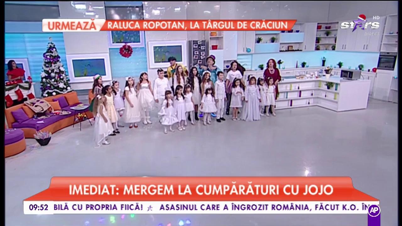 Ceata lui Z&acirc;mbilici și grupul Victorioșii c&acirc;ntă colinde &icirc;n cadrul Star Matinal